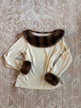 Cream Long Sleeve Knit Pullover with Brown FauxFur Mink Style Collar and Sleeves